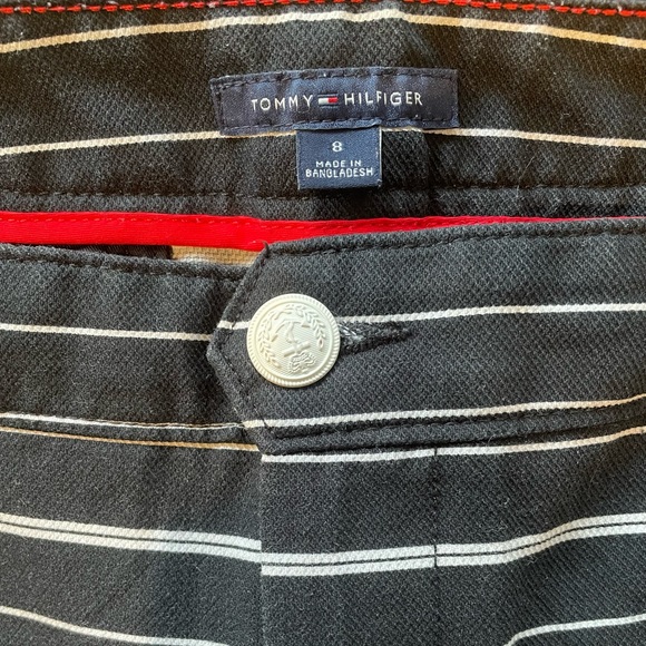 Tommy Hilfiger Shorts - Picture 2 of 6